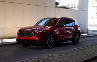 Нова Mazda CX-5 на офіційному фото виробника